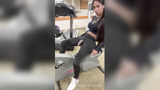 TS Solo Stroking at the Gym - OF/TheeMsprettyD