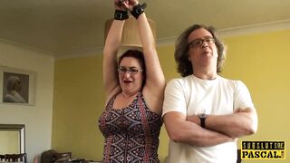 Overweight british sub cumswallows after roughsex