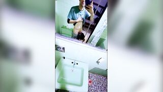Big-breasted woman gives a chap a oral sex-job in the bath at a party! Homemade sex with a big-breasted MILF!