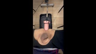 Tirando o estresse do dia com meu vibrador