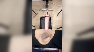Tirando o estresse do dia com meu vibrador