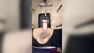 Tirando o estresse do dia com meu vibrador