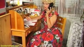 German stepmom with glasses deep fingered