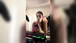 sissy cutie sucks off big bbc sex tool live on stream