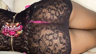 Trending bedroom seduction