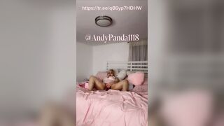 Lalin gal playing rough with her moist cunt