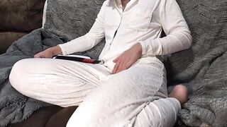 College Floozy Fingers Twat While Reading Book in Pajamas