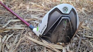 After GOLF Panjties OFF n Ass Plug ON # Fuck myself with Golf Clutch in Public Golf Yard