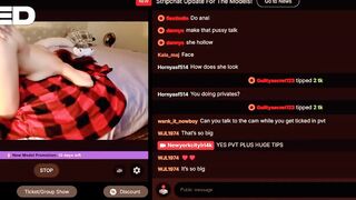 VERY LOUD QUEEFING DOGGYSTYLE LIVECAM STRIP CHAT BEDROOM EBONY