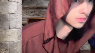 takes the deepthroat challenge fast