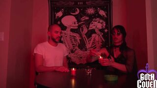 Aura reader seduces her client
