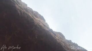 Beach nympho makes me cum twice