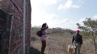 Screwing a charming busty, big-assed MILF outdoors
