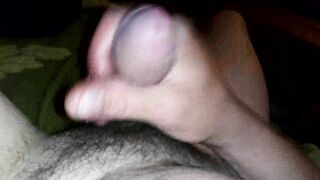 Masturbe (390) with one testicle