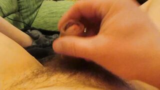 Masturbe (98) with one testicle