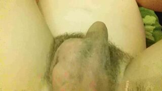Masturbe (90) with one testicle