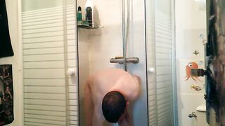 My body under the shower (17) with one testicle
