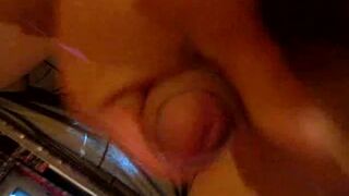 Masturbe (50) with one testicle