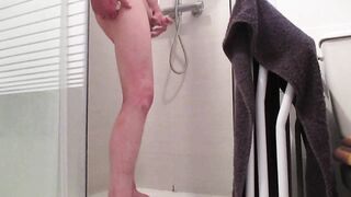 My body under the shower (8) with one testicle