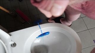 Volle Blase am Morgen ** Pissen **