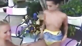 Nella Incredibile Orgasm