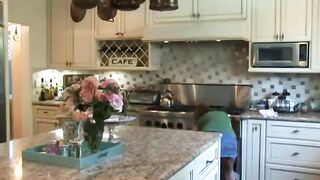 This Bitch Can Cook & Be Lesbian