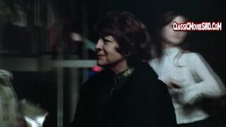 Emilienne (1975) (RO SUB) ClassiCMovieSHD.CoM