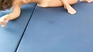 Nadege vs Loretta