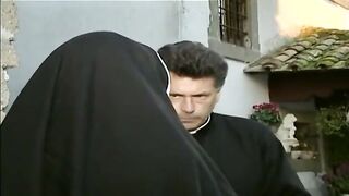 Au Fond Du Cul De La Bonne Soeu nun sex video (Laura Angel, Jessica Rizzo)