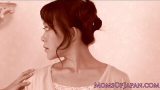 Japanese lesbian milf tribbing with babe