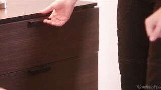 Mommy's Girl - Alex Chance, Jelena Jensen