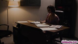 Hot lesbian sex for Jenna and Nicole on a desk (Jenna Nicole, Nicole May, Real deal)