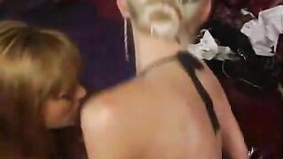 hot lesbians squirt