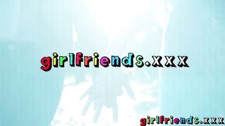 Girlfriends Outdoor lesbian pussy eating