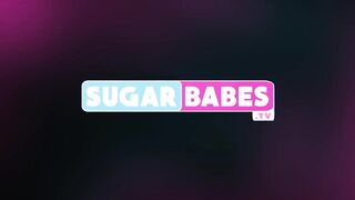I Love To Lick Her Wet Peach : SUGARBABESTV