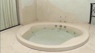 kissing in the bath