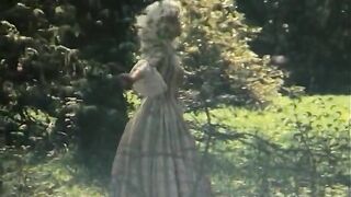 Hairy Pussy Lesbians Munching Fields