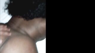 Big dark skin ass bouncing on big dick