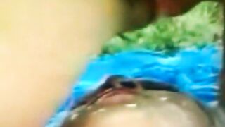 Creamy squirt to her face