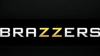 Brazzers - Riely Ried gets her ass licked by Gabriella