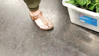 Candid lesbian feet 2