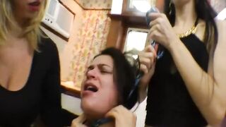 Lesbian choking 