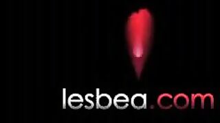 Lesbea Real orgasms for experienced lesbian lovers