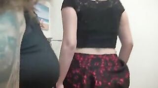 Lez Girls Who Like Ass Licking