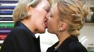 Lesbian Anal Fisting Mature Style