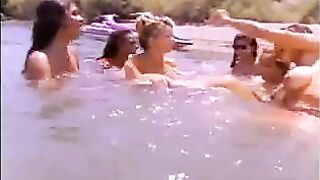 lesbo beach