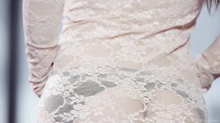 Kinky Trip - Arwen Gold, Julia Roca