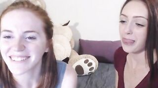 redhead lesbian webcam