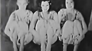 Vintage Lesbian Threesome - 1920s-30s