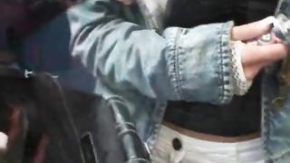 girls use Buttplug in public